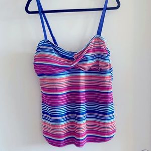 New without tags. Swim suit top
